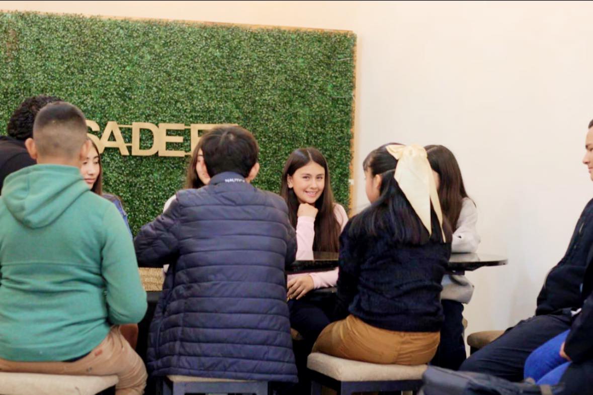 Jóvenes en comunidad